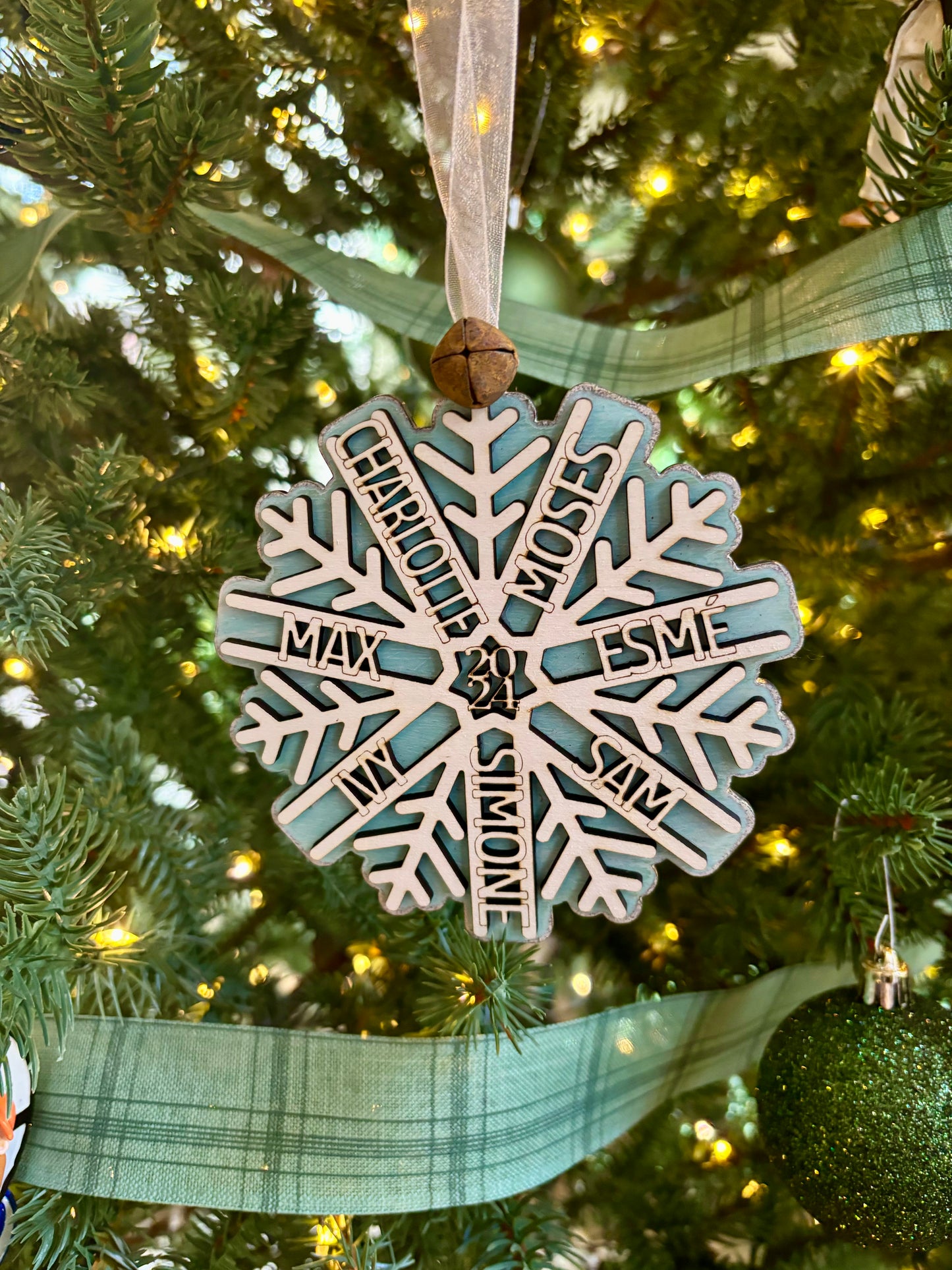 Personalized Family Christmas Ornaments - Snowflakes