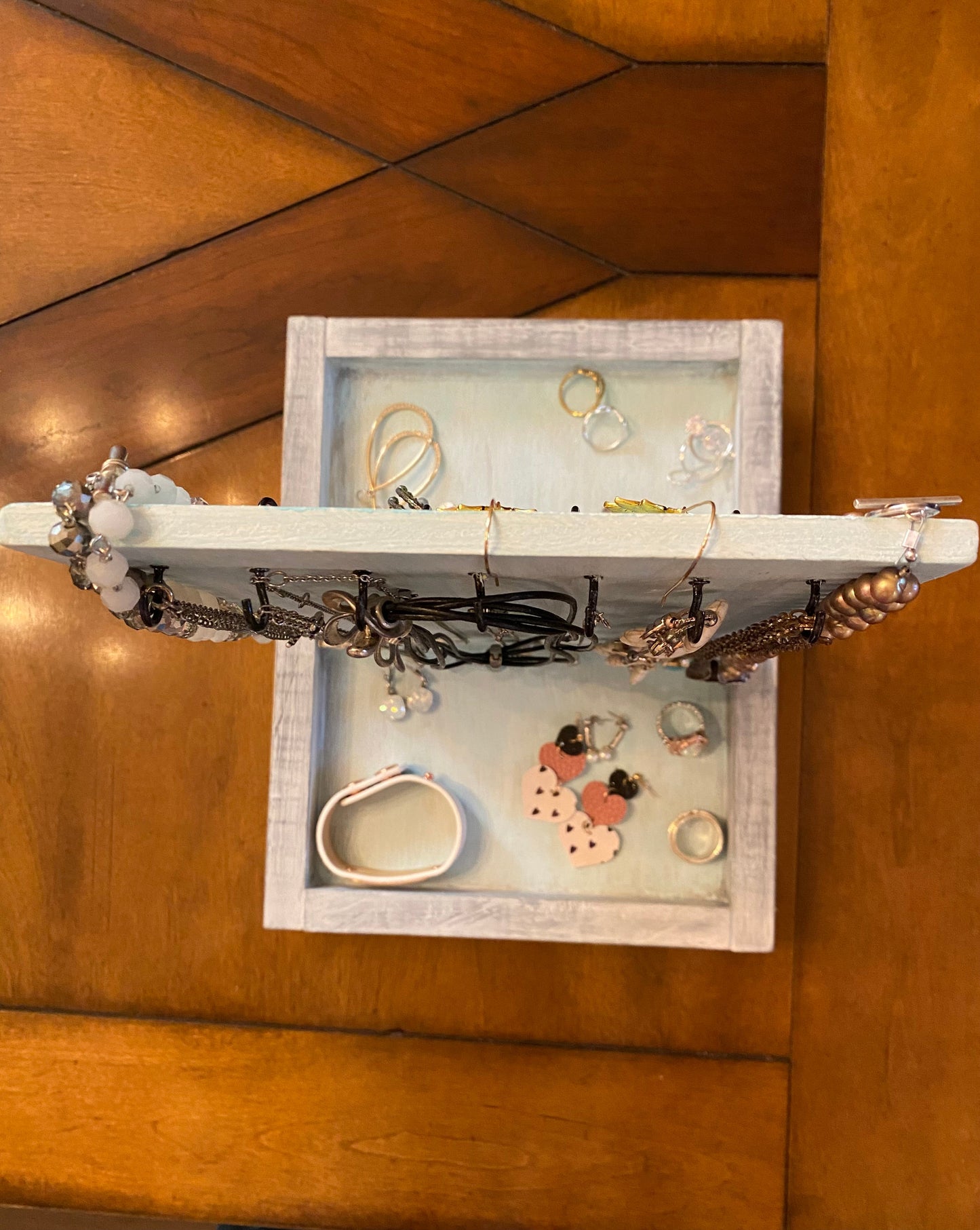 Spinning Jewelry Organizer